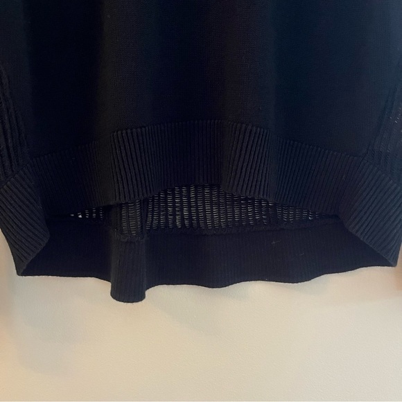 Rachel Roy Black Rounded V-Neck Transparent Back Oversized Sweater Size M - Picture 3 of 7